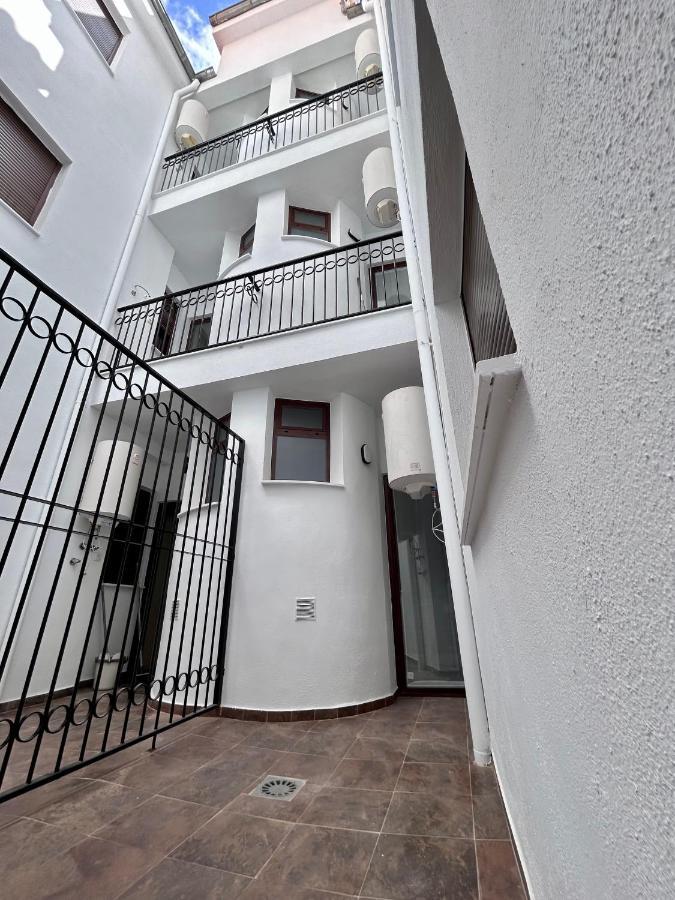 Apartamentos La Catedral De Jaen Exterior photo